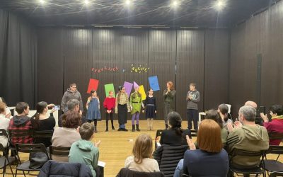 Pravljice v akciji navdušile v Vetrinjskem dvoru